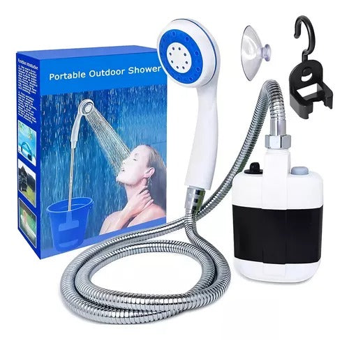 Ducha portátil en uso al aire libre